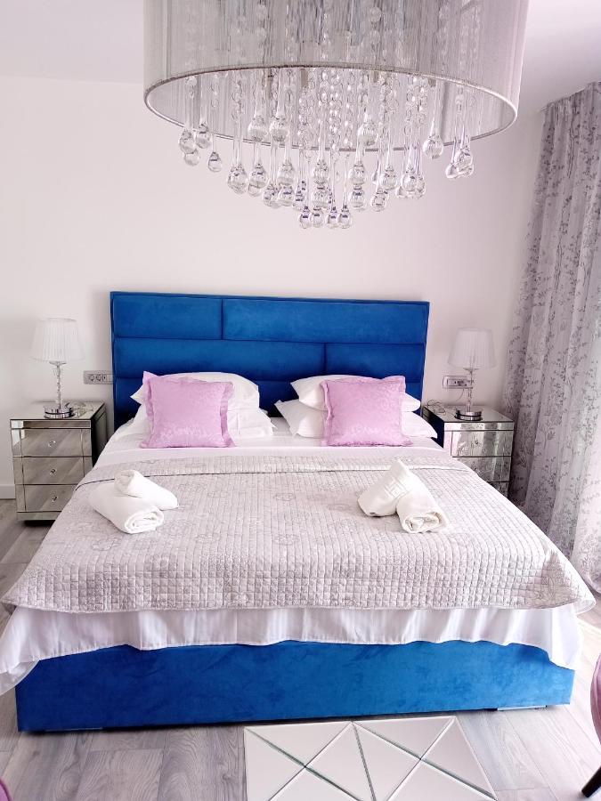 Downtown Luxury Apartment Emili Split Exterior photo
